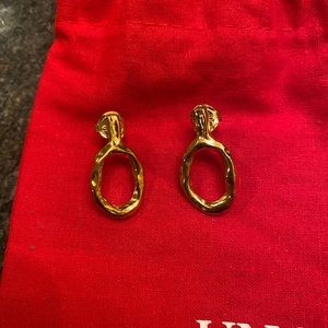 Uno De 50 Gold earrings